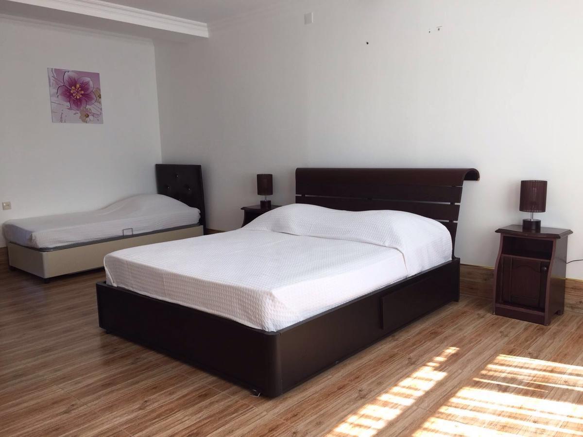 Hotel Simpatia Kobuleti Esterno foto