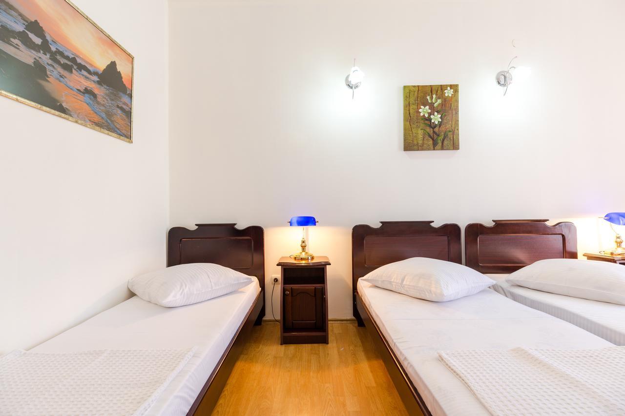 Hotel Simpatia Kobuleti Esterno foto