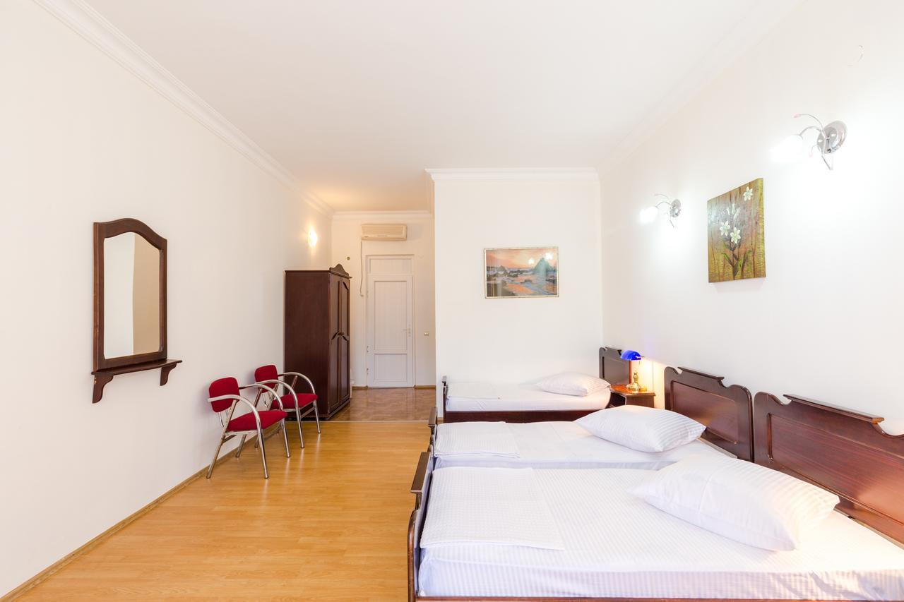 Hotel Simpatia Kobuleti Esterno foto